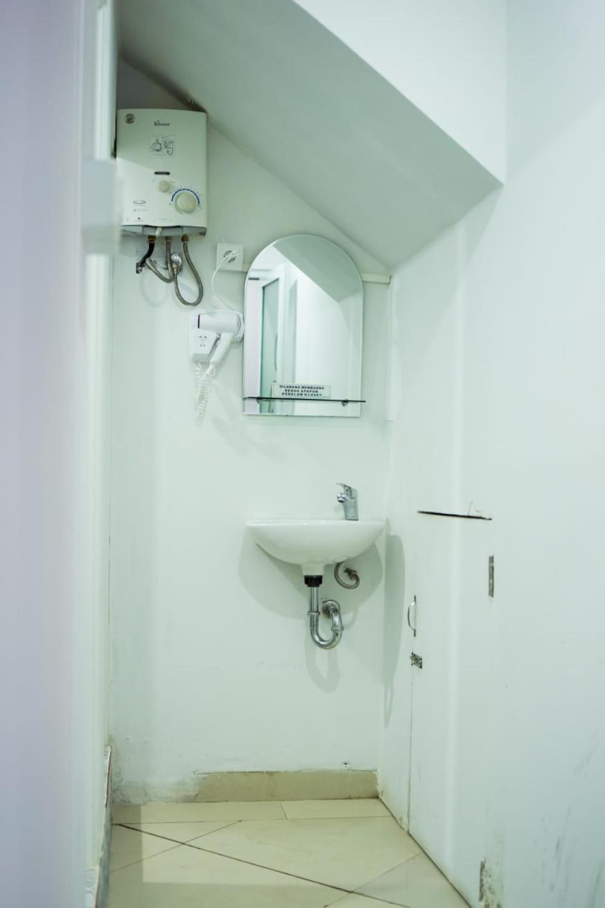 Kareem Syariah Hostel Bukittinggi Extérieur photo